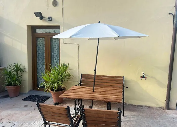 Rustic Tuscan Retreat With Vintage Charm - Casa Tre Fontane Apartament Monsummano Terme
